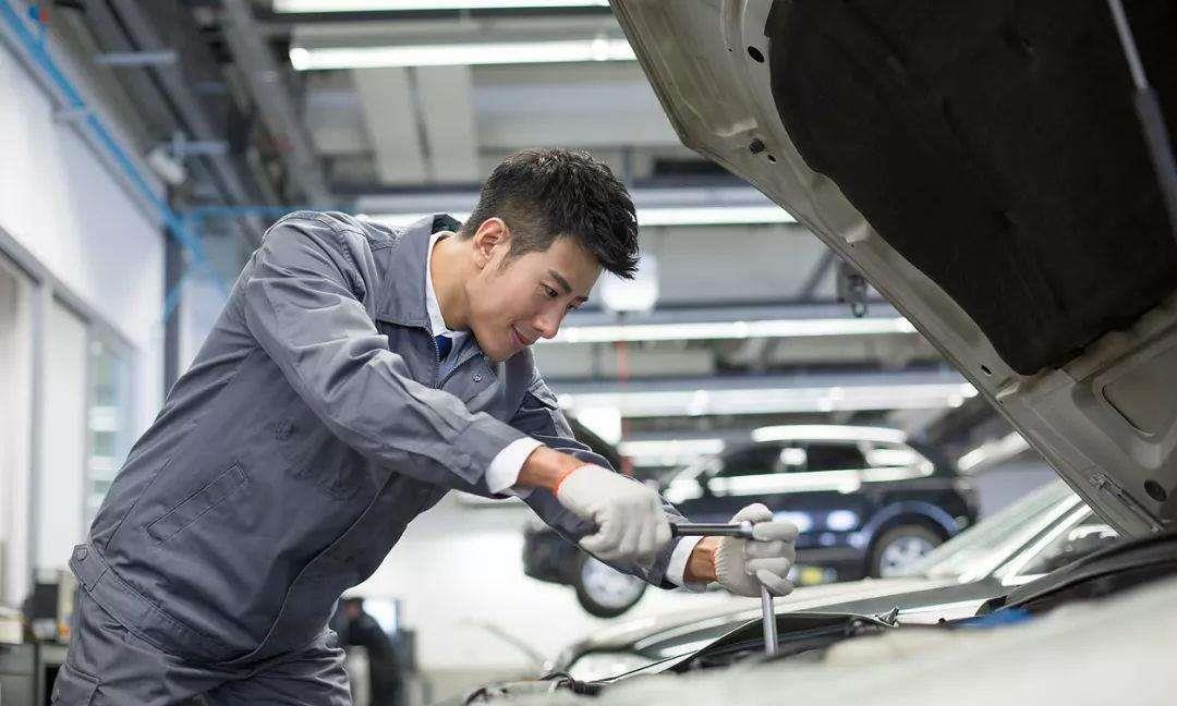 五秒知识点：汽车保养省钱四个小常识！学会不再被坑