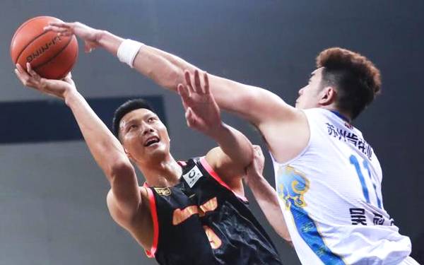 CBA季后赛:广东客场135-108大胜江苏,大比分