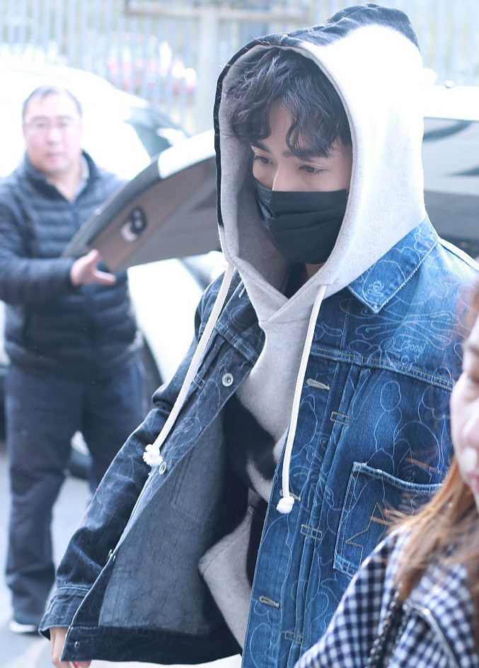 2019央视春晚备播带录制,林心如秦岚等现身