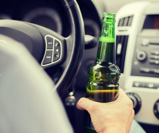 交警提示：“六大”危险驾驶行为，车主要注意了！查到最低扣6分