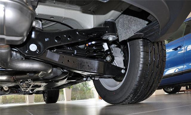 除了发动机，汽车底盘也得保养？老司机：之前确实疏忽了