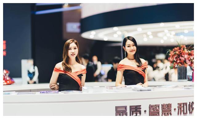 6万的东南汽车DX3和162万的宝马X7,看完以后你选谁?