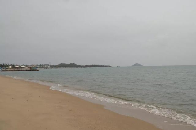 《海南岛海岸线骑行旅游记》海南东线最精华的海岸路线