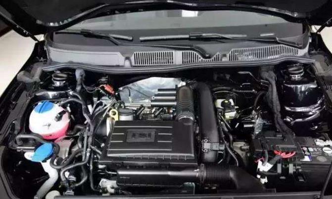 汽车的玻璃水用完了自己可以加吗？这简单的问题，很多人还不清楚