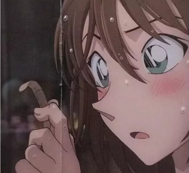 柯南你记得铃木园子吗你看她放下刘海后的颜值,比小兰还漂亮