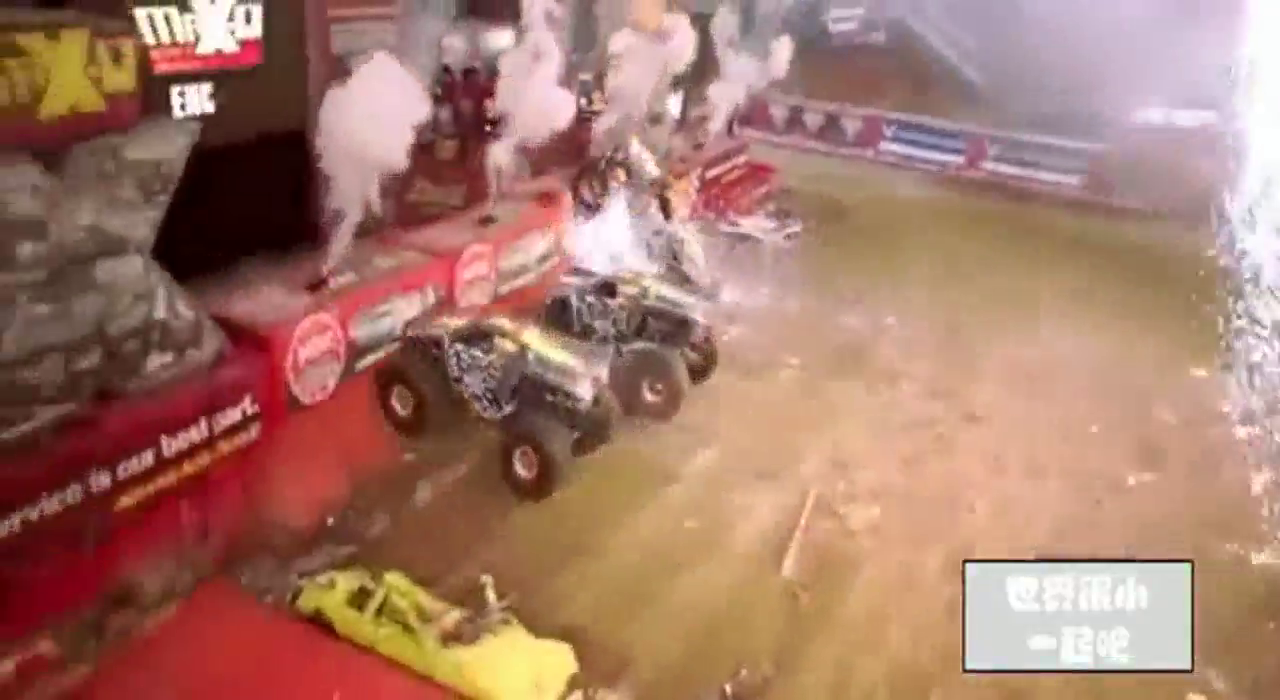 这卡车是学习了中国功夫吗