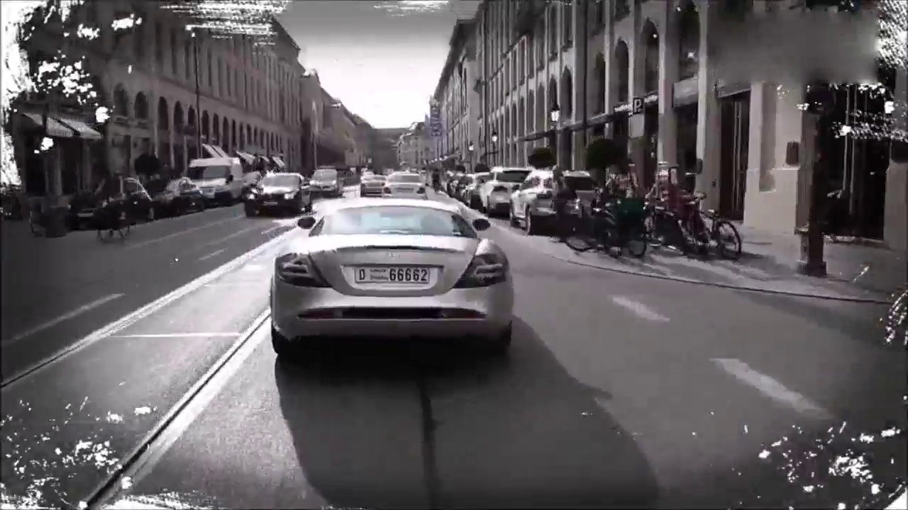 一辆你极少见到的“野兽”！街拍 Mosler MT900 超级跑车