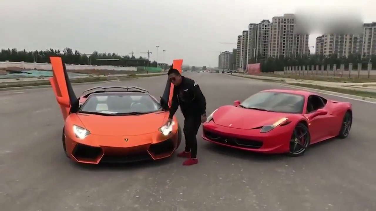 跑车界里的喂牛养马，真的不能比