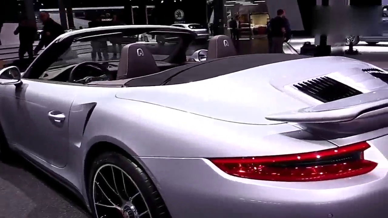 跑车界中最经典的车 2018款保时捷911