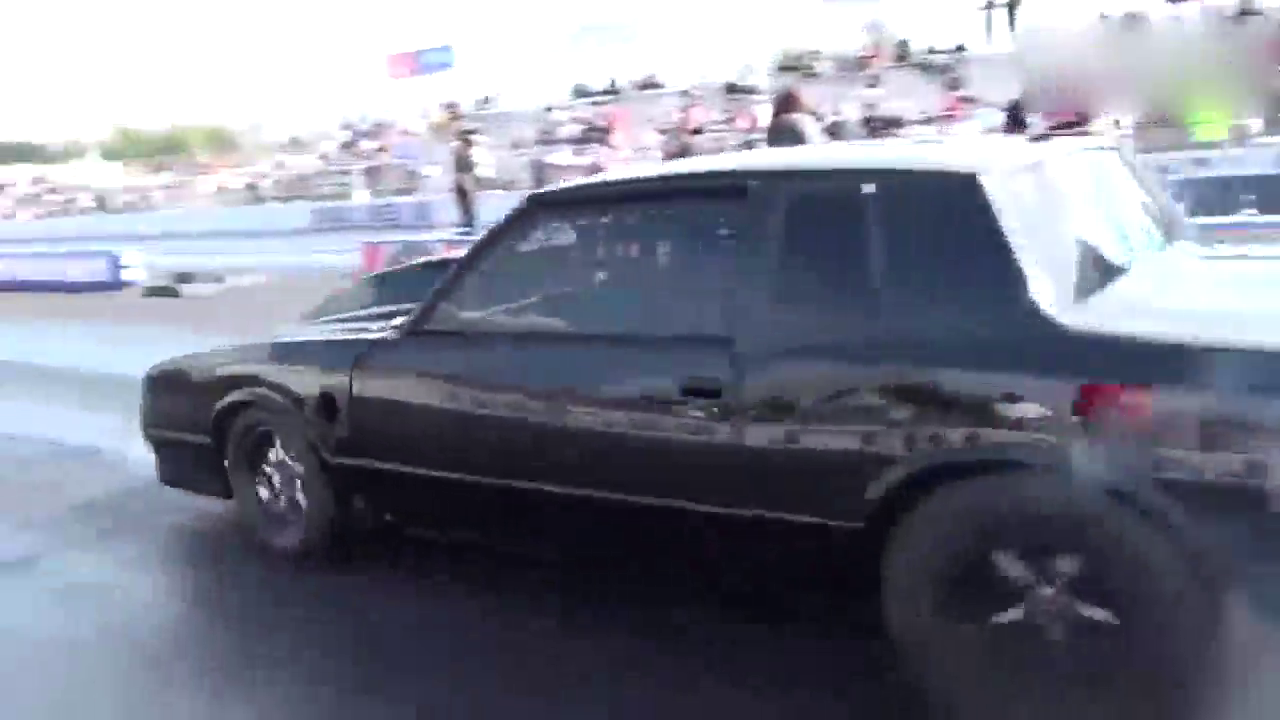 这样的跑车造型实在是太独特了