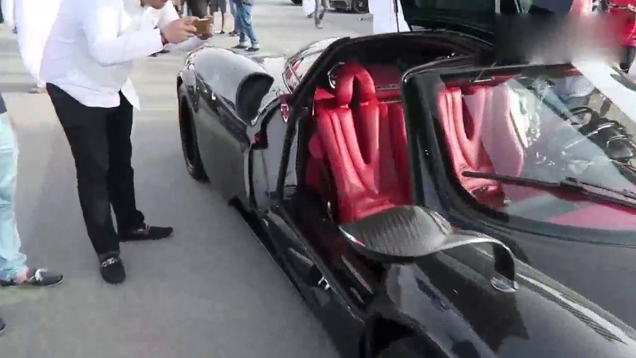 这样的跑车细节堪称完美