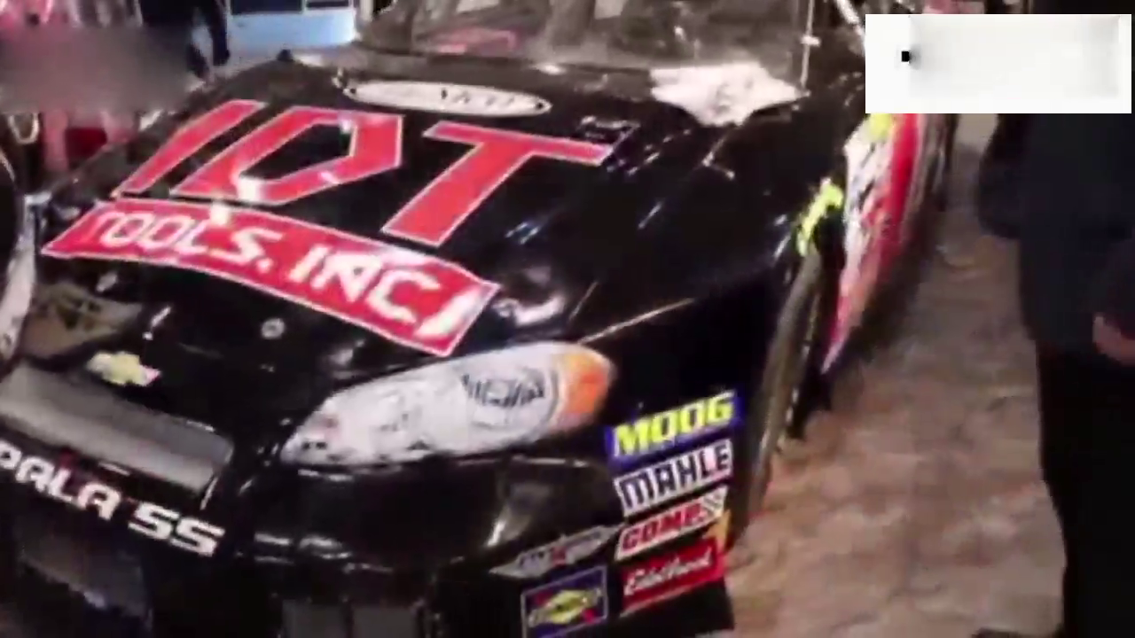 这就是为啥东京车展旺了，这画面真让人一饱眼福！