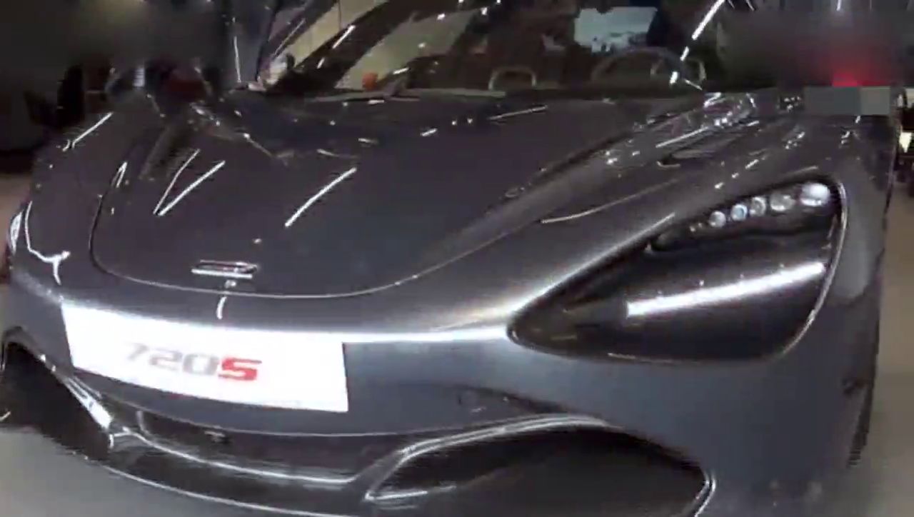 麦浪实拍迈凯伦最新旗舰720S超级跑车
