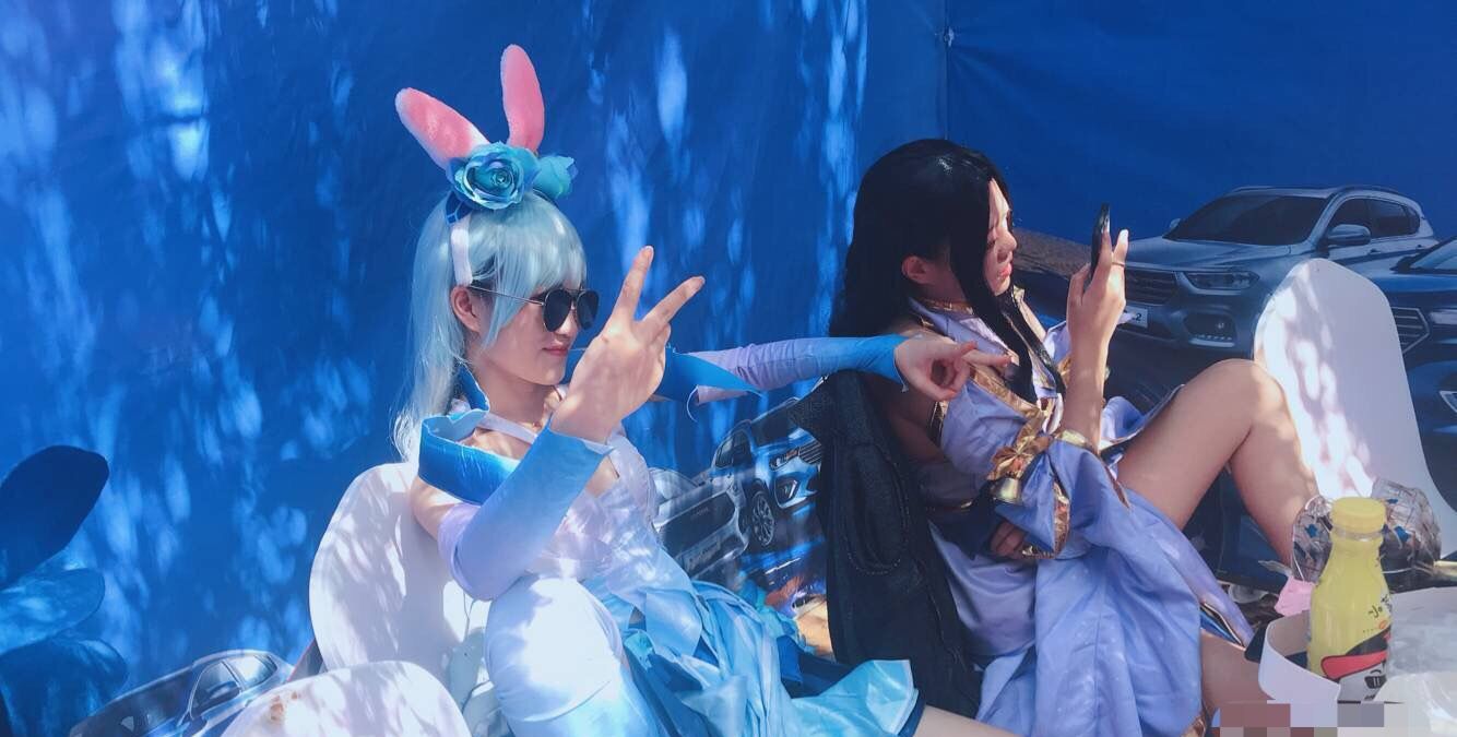 第一次看见车展会车模cosplay王者荣耀公孙离，太可爱了吧