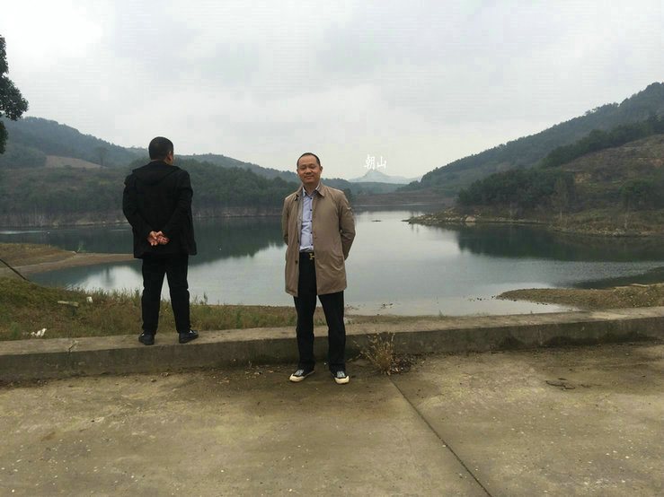 寻龙点穴，风水大师王君植带你看看真正的大龙风水宝地