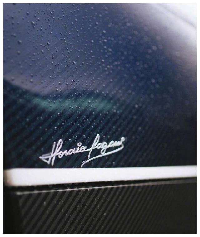 土豪收藏必备帕加尼Huayra