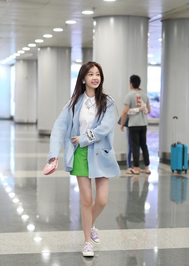 "豪门娇女"虞书欣太会穿!私服堪称韩国女团造型百科全书