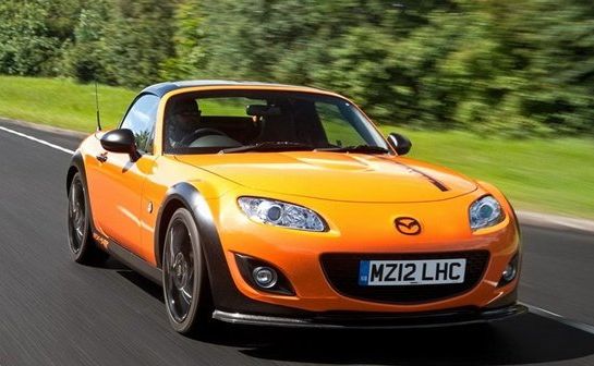 马自达外观整体感觉不错，比较实用的交通工具，开起来很拉风