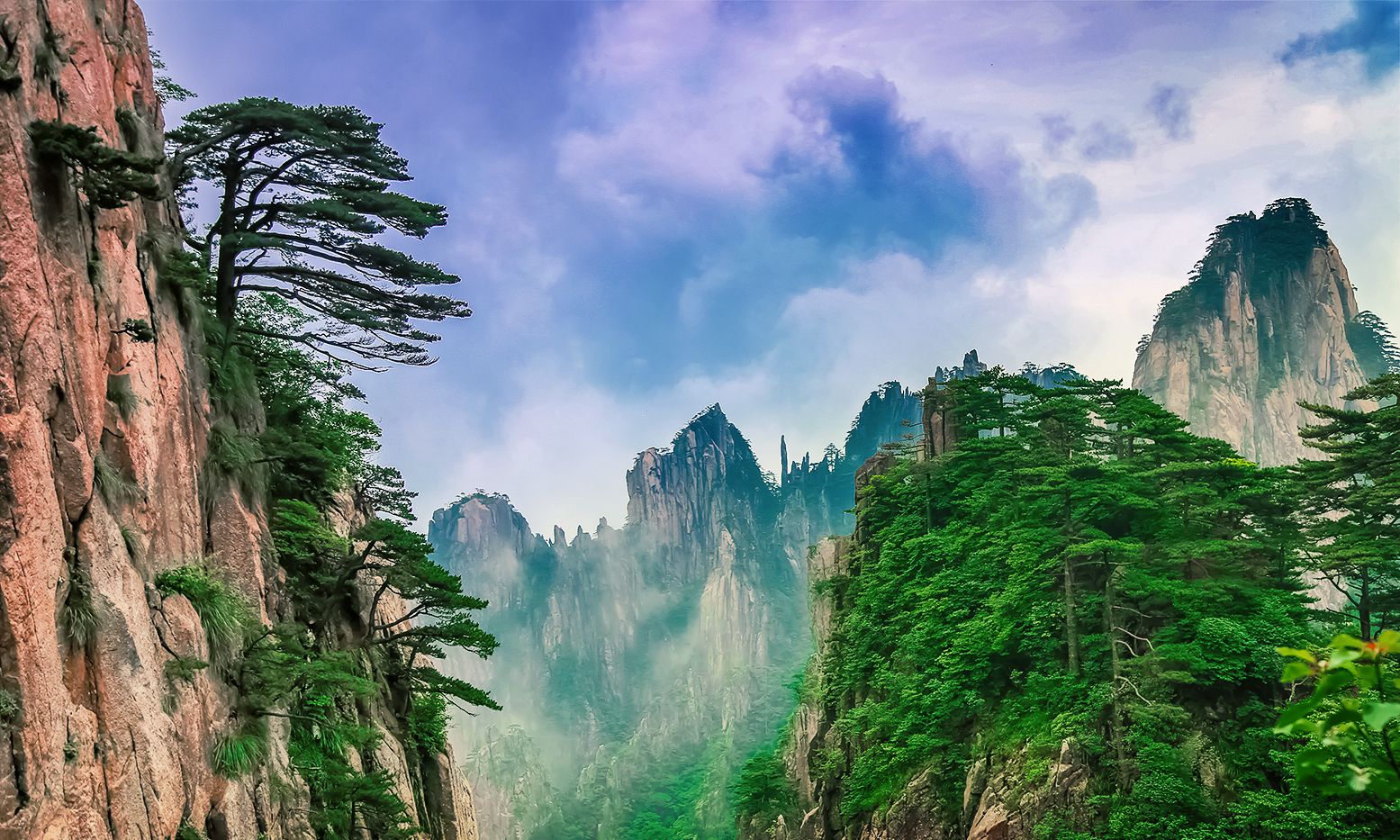 黄山大学旁边怎么找学生玩