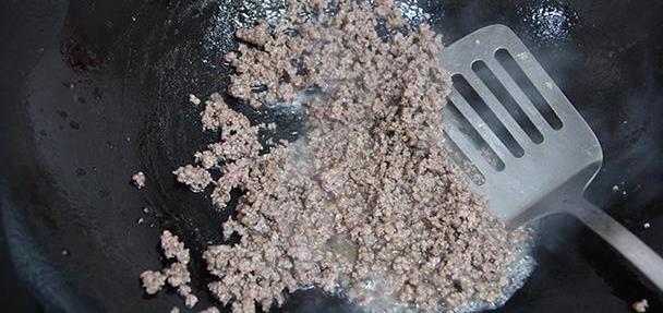 天冷后让孩子多吃的一道午餐,营养丰富,鲜嫩好吃,长劲不长肉!