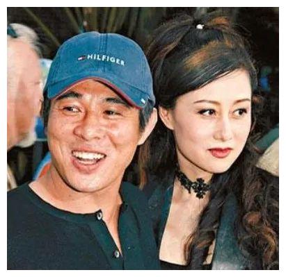 利智当年肤白貌美性感魅力足？难怪迷倒功夫皇帝李连杰
