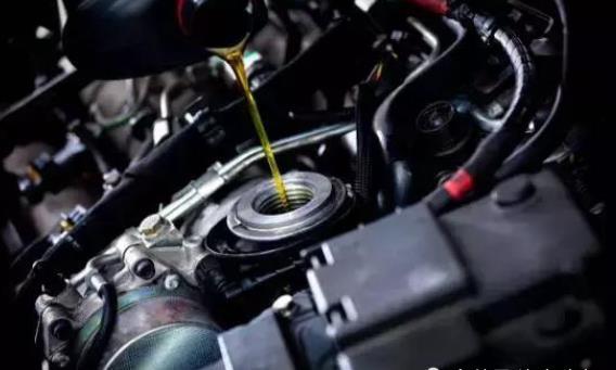 汽车保养有诀窍，换2个，检查2个，不懂很容易被忽悠