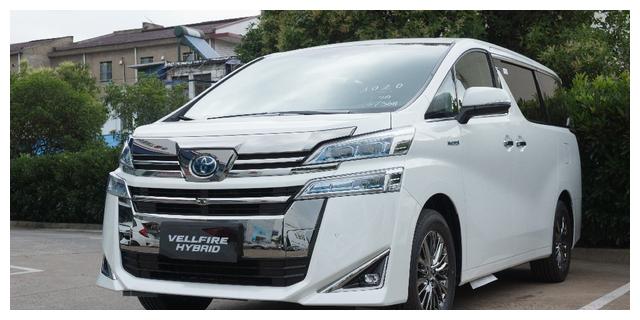 实拍丰田威尔法2.5L HV豪华版:贵宾移动头等舱