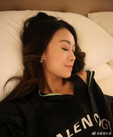 许志安出轨黄心颖的视频被曝光,港媒围堵马国