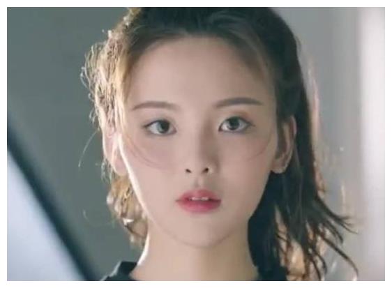 四小花旦已过时，现在娱乐圈流行“四杨双丽”，6个女星全顶流