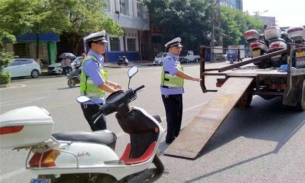 电动车全新替代品亮相，不限行不耗电，8元能跑上百公里