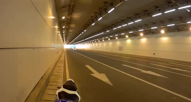 电动车我就看看我不出声