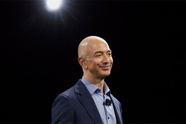 世界富豪排行:马化腾20名,特朗普715名,中国美