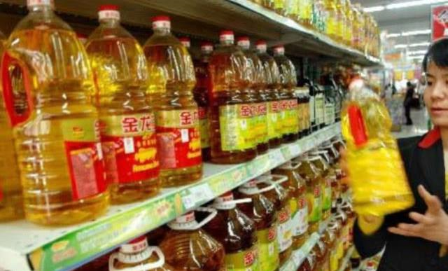 食用油应该买“单一油”还是调和油不懂的人,现在知道也不晚!