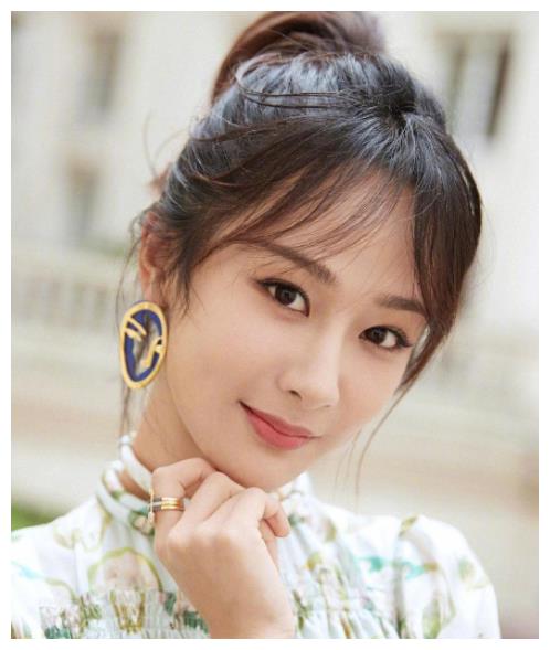 四小花旦已过时，现在娱乐圈流行“四杨双丽”，6个女星全顶流