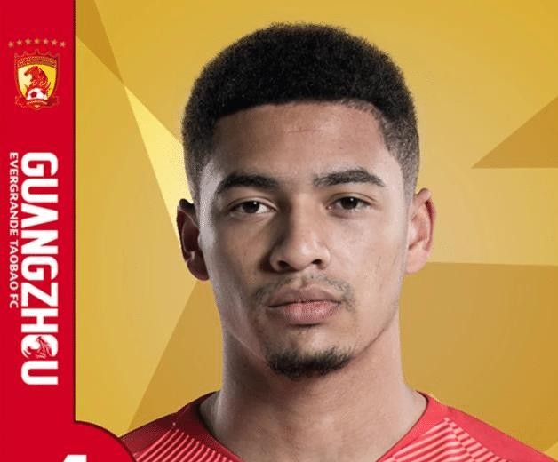 中国足球再遭打击,归化球员或仅剩一人能为国