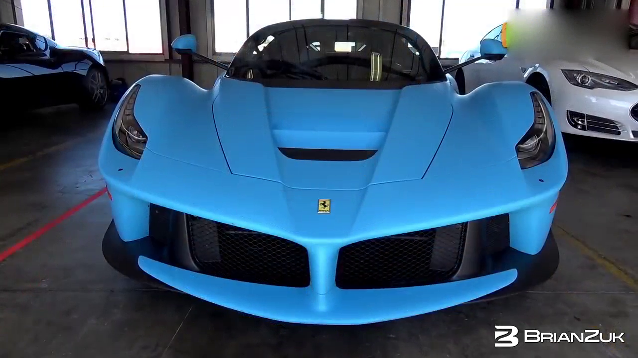 法拉利laferrari蓝色,法拉利laferrari黑色 不知迷倒多少车迷!磨砂蓝法拉利laferrari这颜色太亮眼