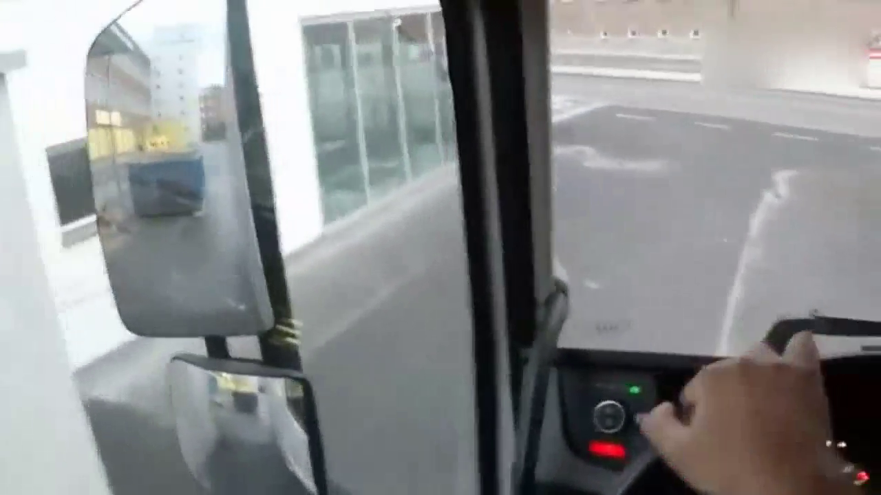 真实版的欧洲卡车驾驶，听发动机声音就知道没有那么简单