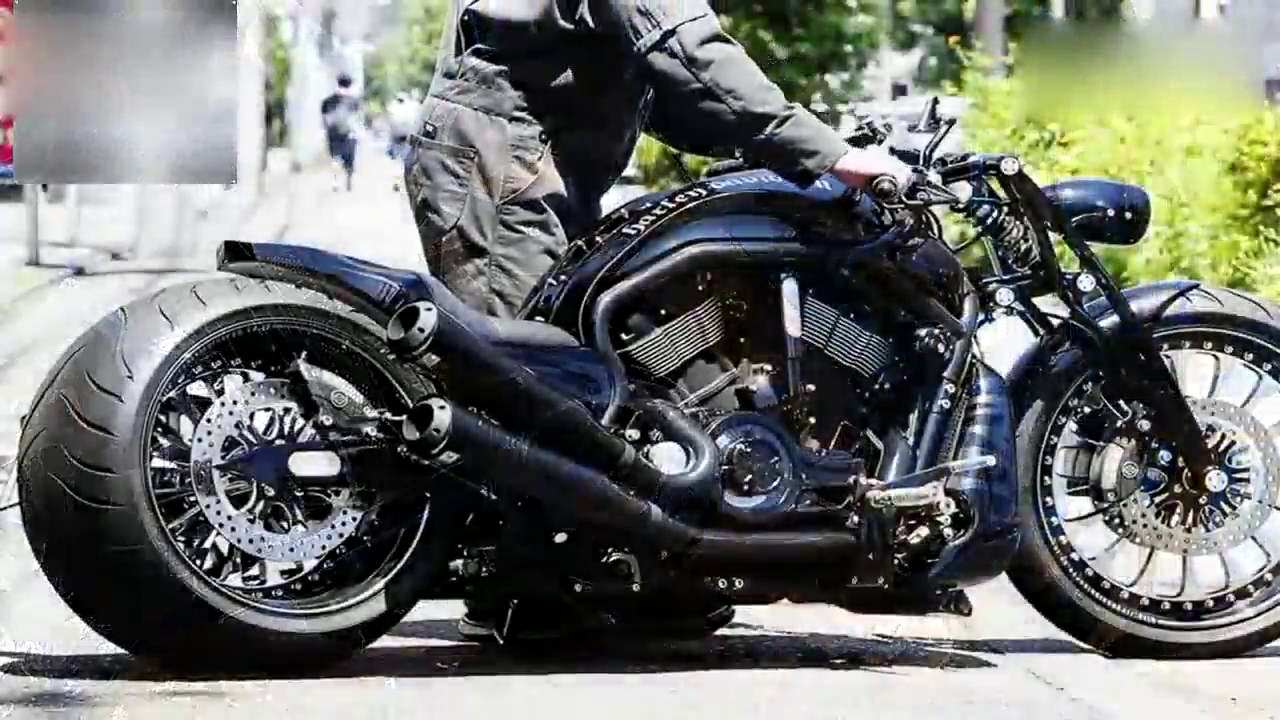 这才是真正的哈雷摩托车！拧一下油门以为卡车要来了，相似度极高