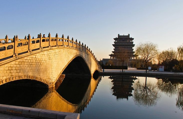 唐代诗人王之涣的《登鹳雀楼》翻译与赏析|登