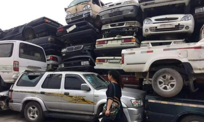 定了！私家车报废新规出炉，车主看完不开心：血汗钱要打水漂！