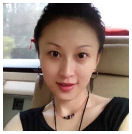 宋小宝照，妻子不仅漂亮而且很白，37岁的宋小宝简直人生赢家