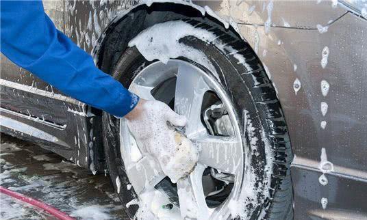 一洗二查三安心！长途用车到家，要做的这些事你知道多少呢？