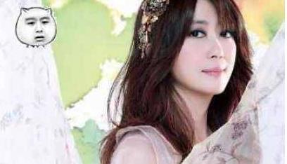 曾是90年代很火女歌手巅峰时期皈依佛门为爱还俗却经历离婚