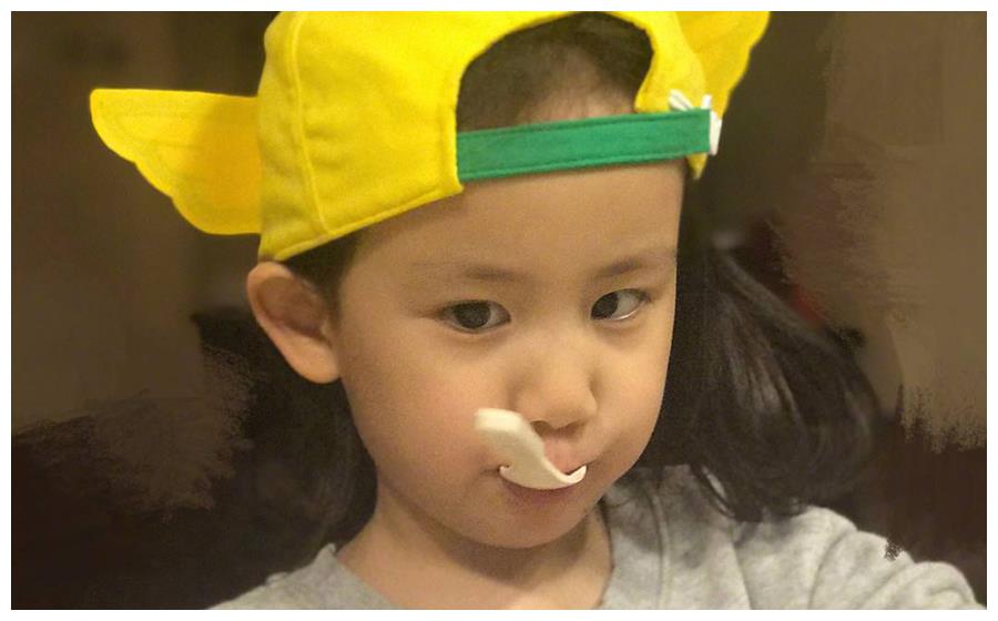 黄磊的二女儿为什么比老大顽皮，也许你的家庭里也有这样的原因