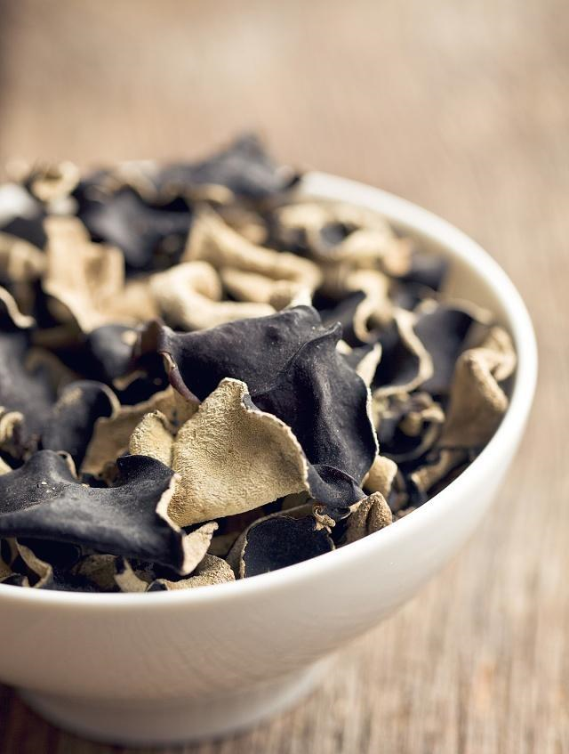 超市买的新鲜木耳怎么吃怎么处理？