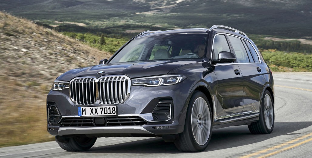 2019年宝马X7是宝马最大的SUV,拥有最大的格
