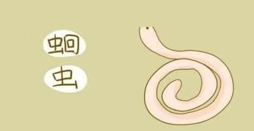 新手妈妈如何知道孩子体内有蛔虫?儿科医生:四个症状,对照一下
