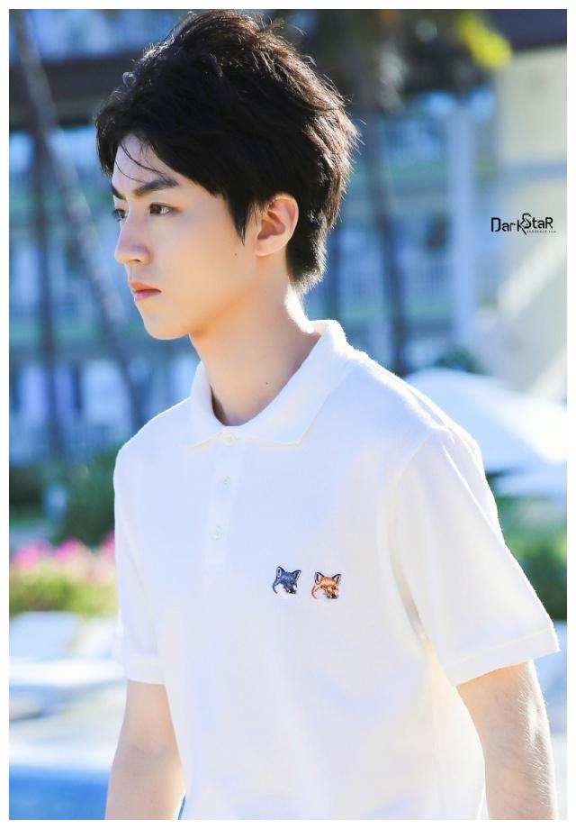 王俊凯最新行程又偏又远,站姐克服两大困难坚