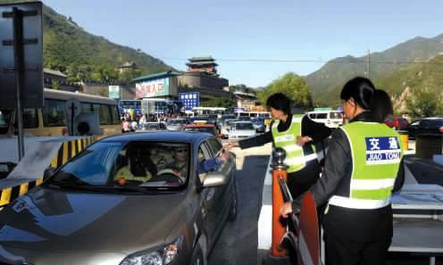 即日起，消灭汽车积碳妙招来了，手部轻触，全部跑光