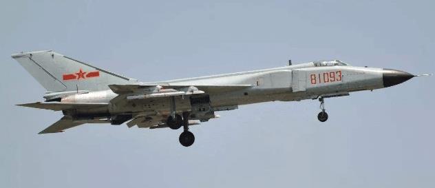 中国空军已将苏27退役,为何还保留大量歼7与歼